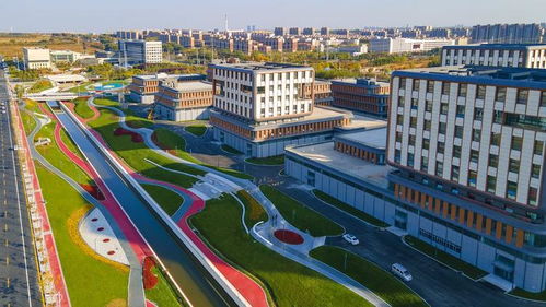 給汽車城插上雙翼 長春打造科創(chuàng)之城和電影之都觀察